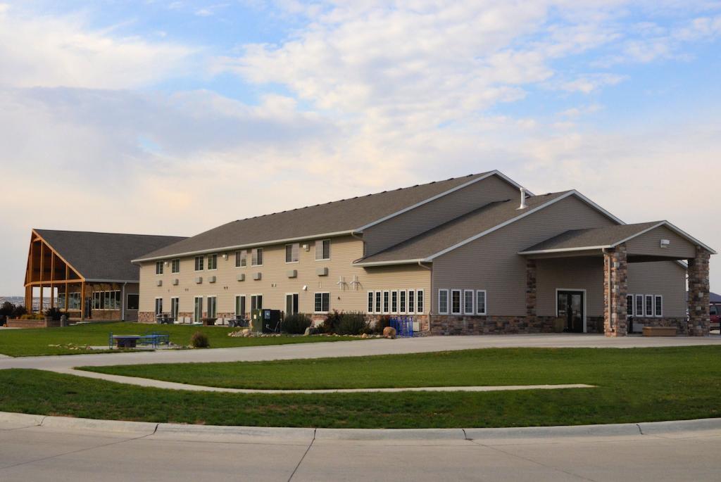Cobblestone Inn & Suites - Lake View Exterior foto
